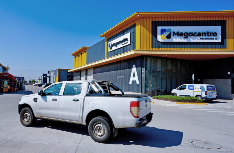 Megacentro Miraflores III