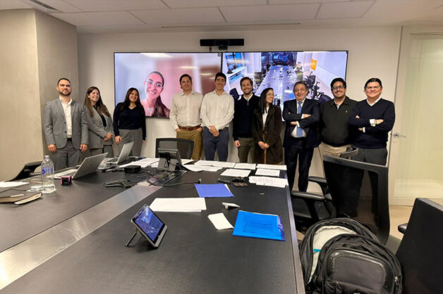 Concretamos venta de CD frío en Megacentro Lurín en Perú
